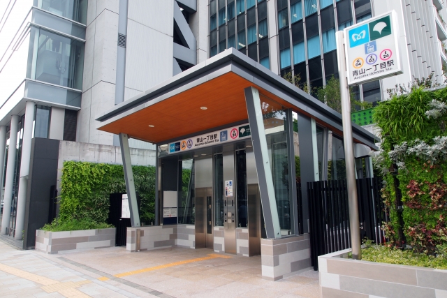 青山一丁目駅から徒歩3分以内の物件
