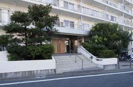 メガロン大井町 外観