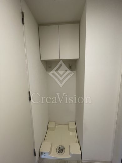 ブリリアイスト渋谷本町 1R　洗濯機置き場