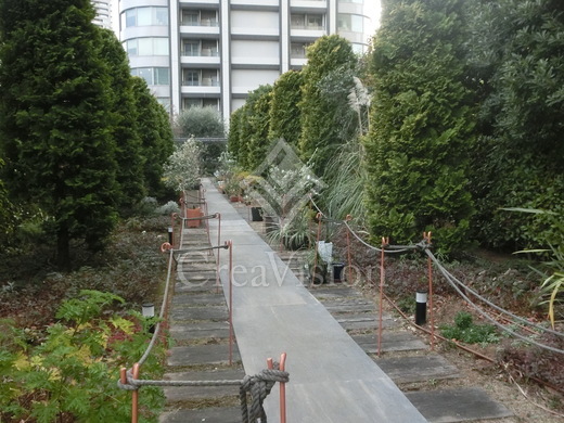 東京ツインパークス ライトウィング 専用庭