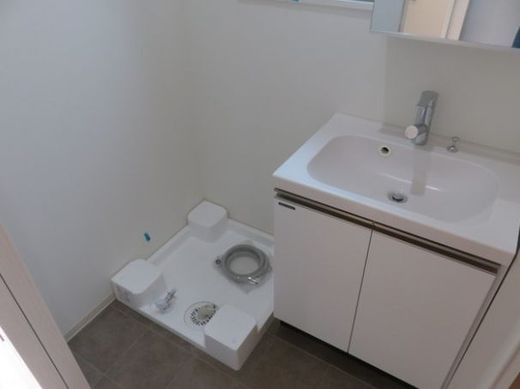 モダンテラス南青山 物件写真 建物写真13