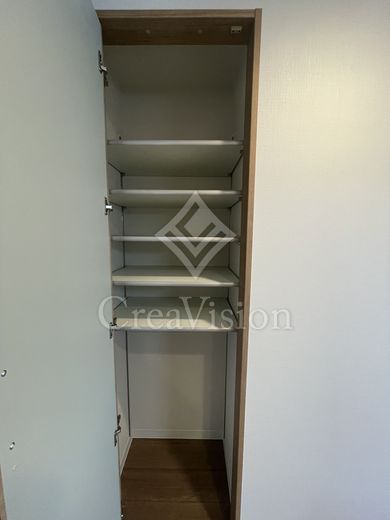 リビオメゾン大森WEST 2LDK　収納