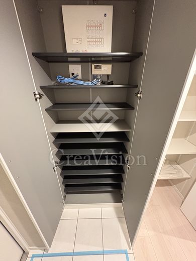 ミリアレジデンス白金台 シューズボックス