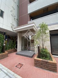 アマンE.S.K.青山 建物前