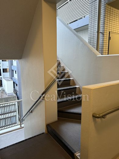 パークキューブ日本橋水天宮 階段