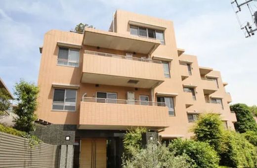ファミールグラン代々木の杜 物件写真 建物写真1