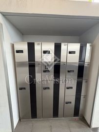 リテラス三軒茶屋 宅配ボックス