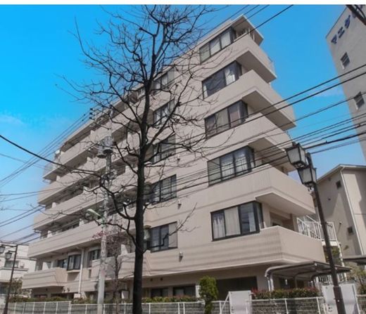 ワールドパレス三軒茶屋 外観