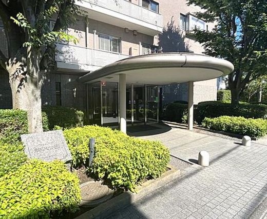 フォーリア駒沢公園パークサイド 外観