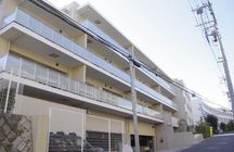 アールブラン新百合ケ丘 外観