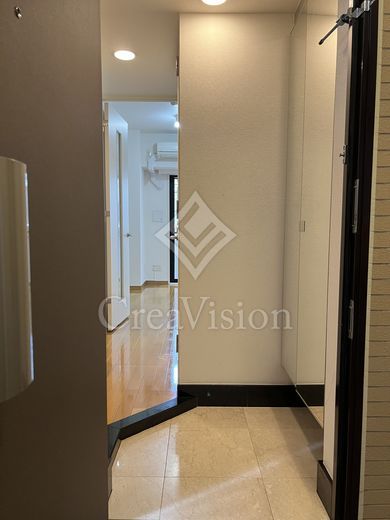 エスコート麻布十番2 写真