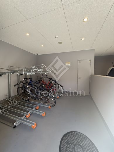 エスティメゾン大森 駐車場　写真