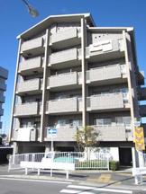 クラージュKAMAKURAYA 物件写真 建物写真1