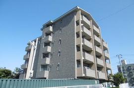 クラージュKAMAKURAYA 物件写真 建物写真2