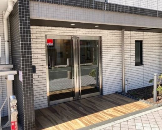 ログ桜木町 写真