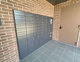 Log横浜伊勢町 (ログ横浜伊勢町) 画像
