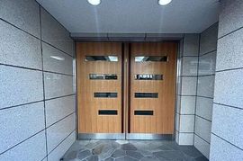 アトラス横浜紅葉坂 外観