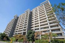 エアーズシティブライトコート 写真