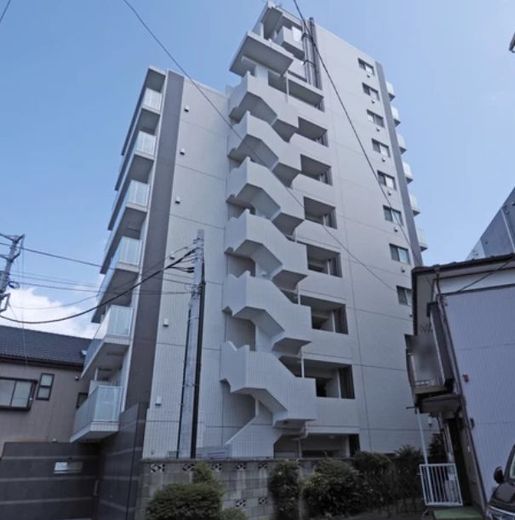 ディアレイシャス横浜WEST 写真
