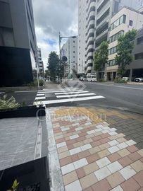 ベルファース八丁堀West 建物外　廊下