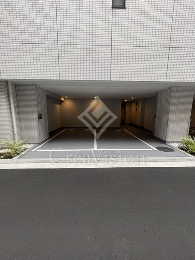 ベルファース八丁堀West 駐車場