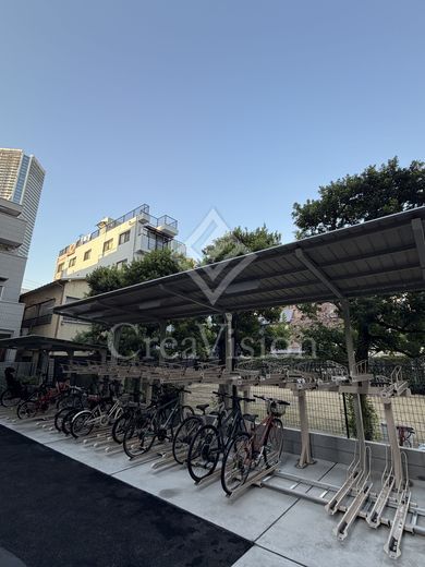 LUMICITY月島 駐輪場