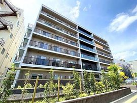 LOC'S YOKOHAMA BAYSIDE (ロックス横浜ベイサイド) 物件写真 建物写真2