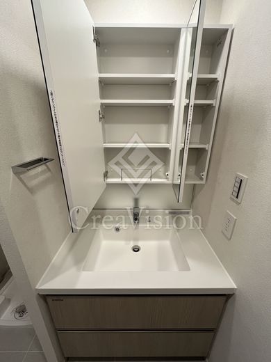THE AKASAKA RESIDENCE S.O.A-the spirit of akasaka- 部屋画像