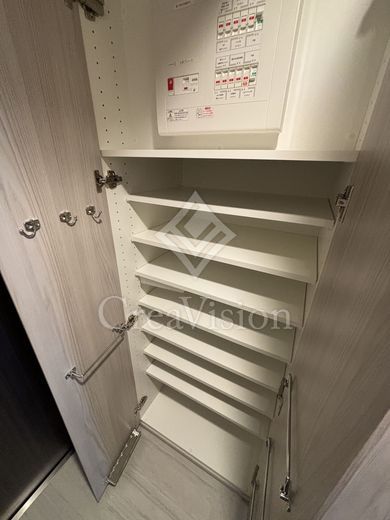 ブリリアイスト新御徒町 シューズボックス