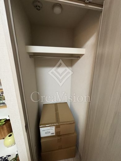 ブリリアイスト新御徒町 クローゼット