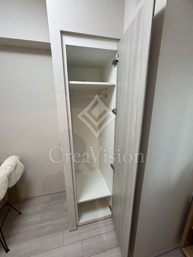 ブリリアイスト新御徒町 収納写真