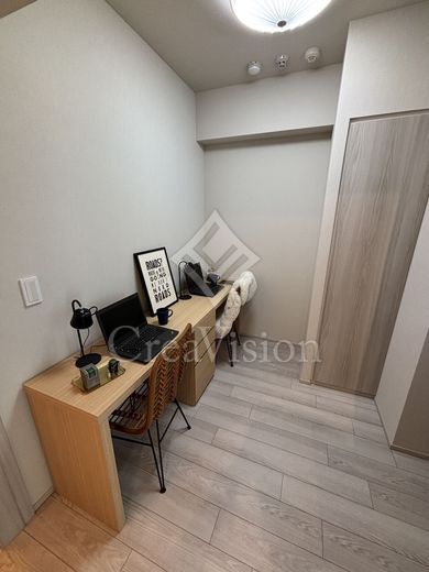 ブリリアイスト新御徒町 洋室