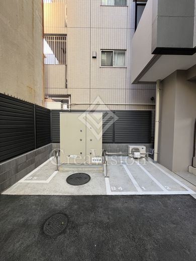 プラウドフラット大井町 バイク置き場