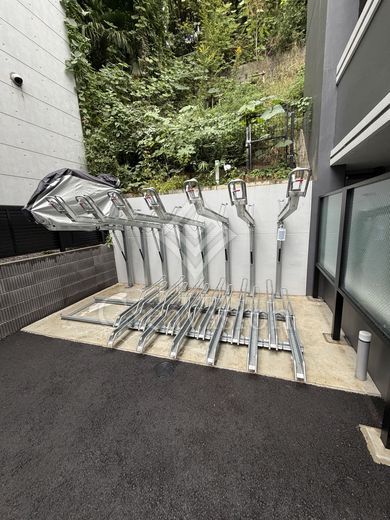 アジールコート後楽園 駐輪場　画像