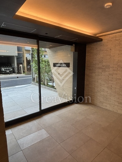 コンフォリア・リヴ横浜平沼 写真