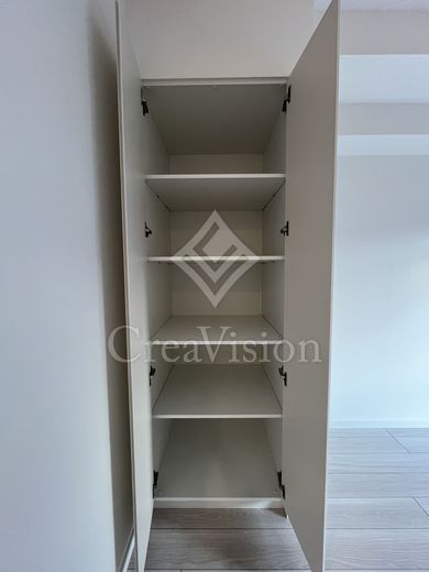 コンフォリア・リヴ文京護国寺 収納