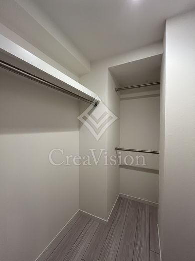 コンフォリア・リヴ文京護国寺 ウォークインクローゼット