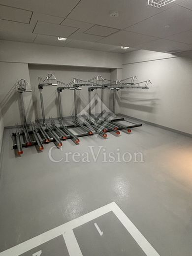 スタイリオ新丸子駅前 駐輪場