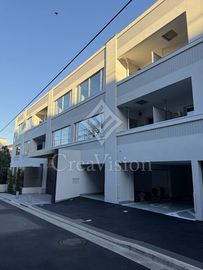 クレストコート旗の台 写真