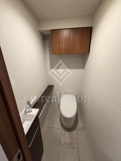 ラヴィエール千駄ヶ谷プレミアムレジデンス トイレ