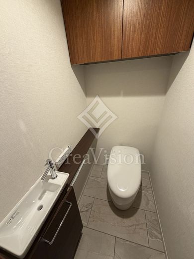 ラヴィエール千駄ヶ谷プレミアムレジデンス トイレ