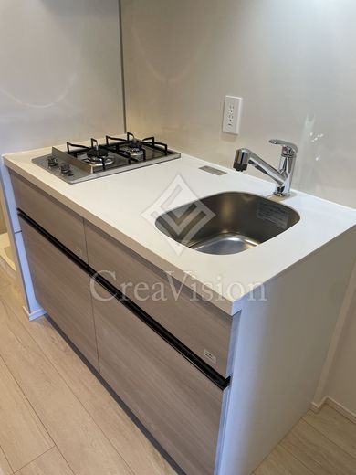 ラティエラ秋葉原 システムキッチン