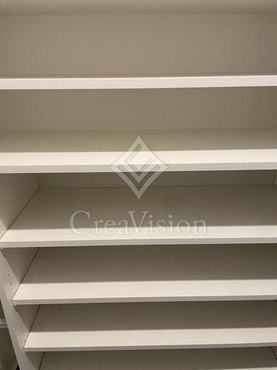 ラティエラ秋葉原 収納