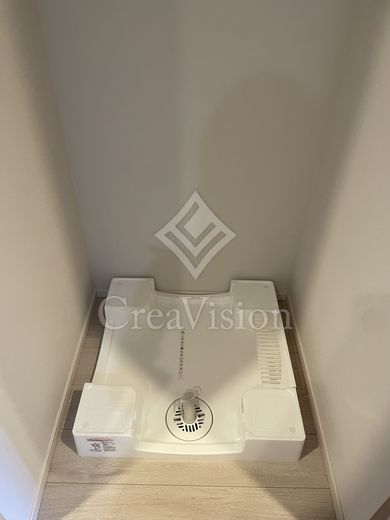 ラティエラ秋葉原 洗濯機置場