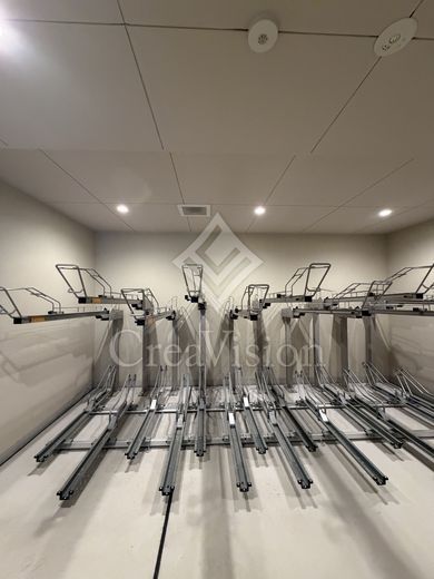 グランカーサ千駄木 駐輪場　画像