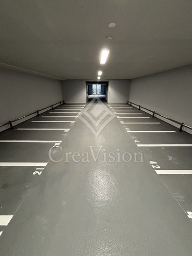 ロイヤルパークス有明 建物写真