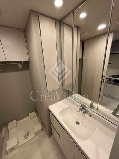 ロイヤルパークス有明 洗面所