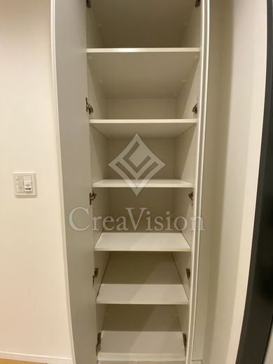 フレンシア外苑西 収納