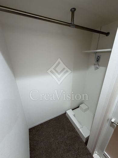 ロイジェント西新井 洗濯機置場