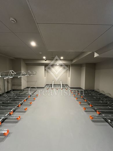 コンフォリア・リヴ門前仲町EAST 駐輪場